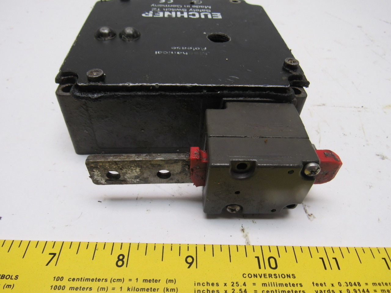 Euchner TZ2LE024MVAB Safety Inter Lock Switch
