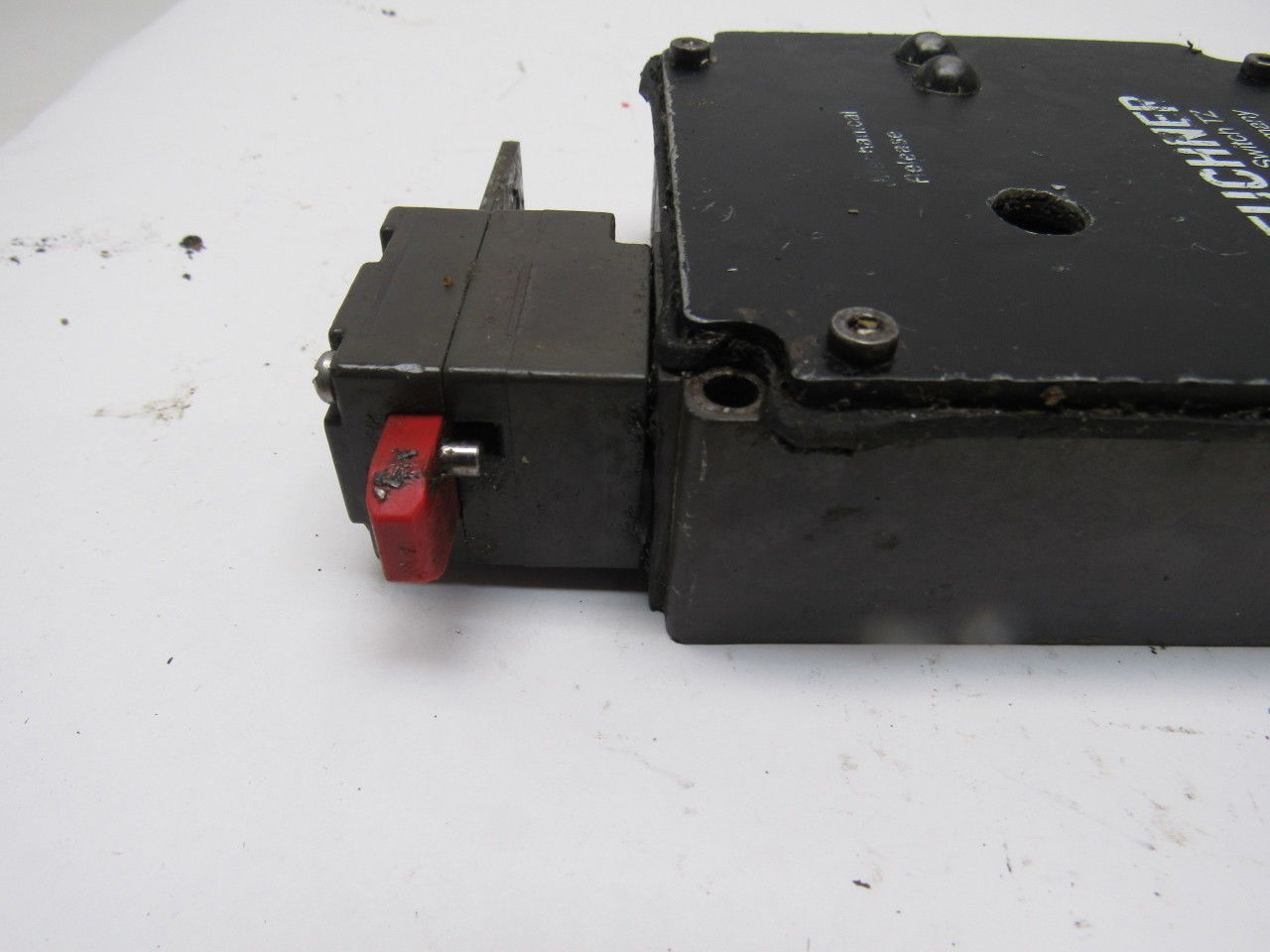 Euchner TZ2LE024MVAB Safety Inter Lock Switch