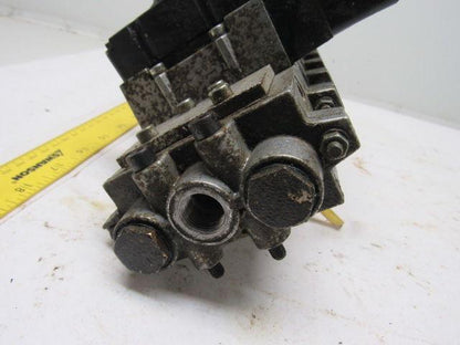 Norgren SXE9573-871-M1 7 Station Pneumatic Manifold Block W/6 Valves