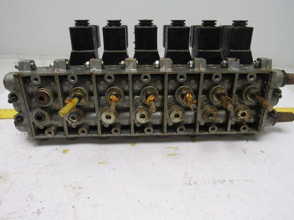 Norgren SXE9573-871-M1 7 Station Pneumatic Manifold Block W/6 Valves