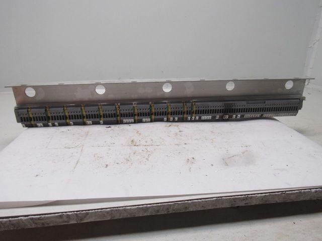 ENTRETEC (90) Gray 5116 Terminal Blocks W/(11) 5116 Grounds lot of 101