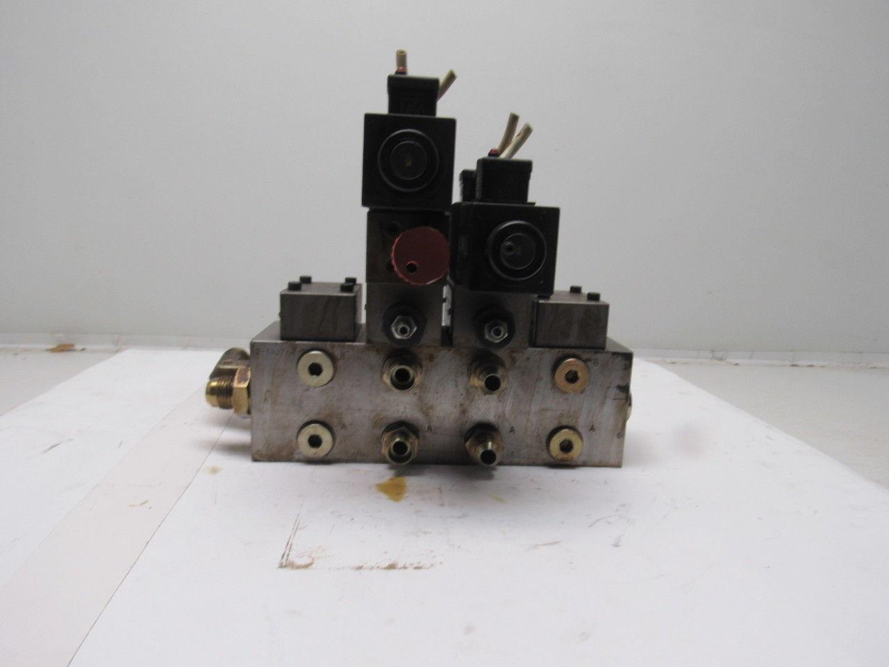 Denison 4D01 35 208 0302 00A 1G 0Q 327 Hydraulic Valve Bank Assembly W/ Manifold