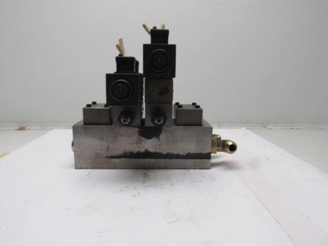 Denison 4D01 35 208 0302 00A 1G 0Q 327 Hydraulic Valve Bank Assembly W/ Manifold