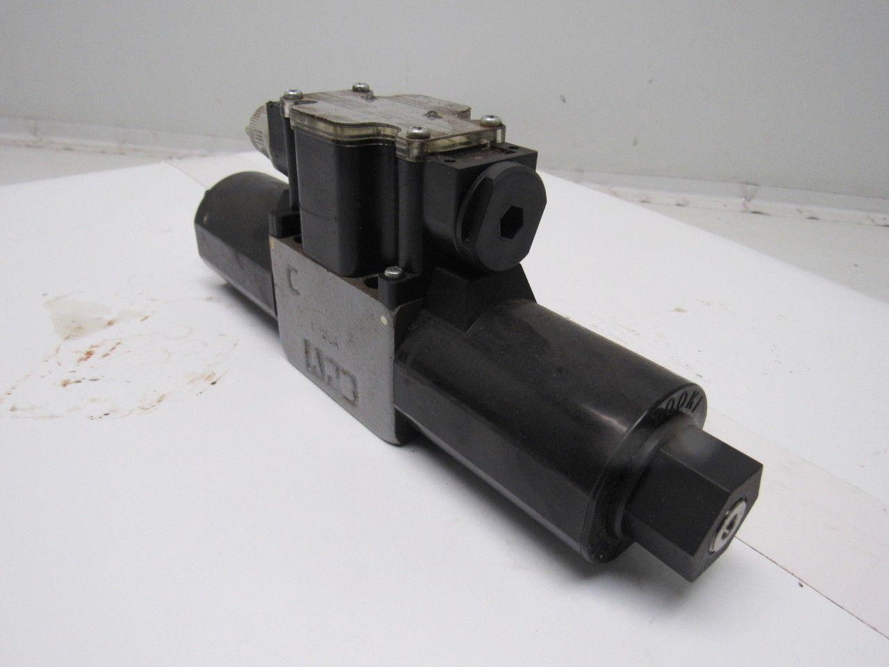 Toyooki HD1-3W-BGA-025B-WYD2 Hydraulic Solenoid Directional Control Valve