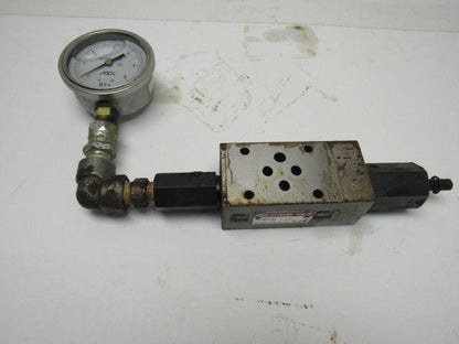 Toyo-Oki Hytegra 12HI Hydraulic Valve W/Gauge