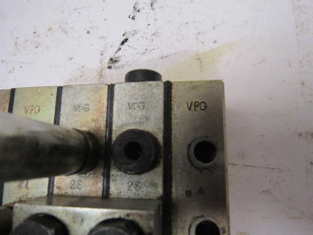 Vogel VPG Centralized Lubrication Distribution Block (1) 2T & (2) 2S