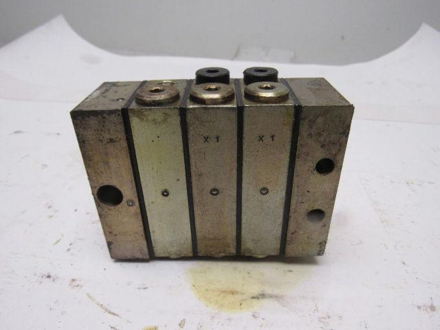 Vogel VPG Centralized Lubrication Distribution Block (1) 2T & (2) 2S