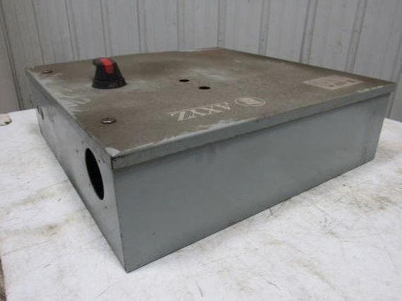 Electric Enclosure 24"x24"x7" Hinged Door W/Back Plate & 30A Fused Disconnect