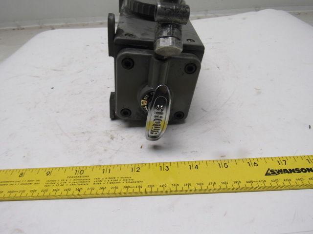 Showa Manual Lubricator  Displacement Volume  4cc