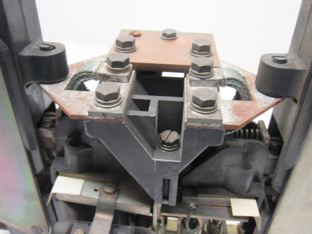 General Electric DS 304 S03BF024DXT DC Interrupter Contactor 1000VDC 300A