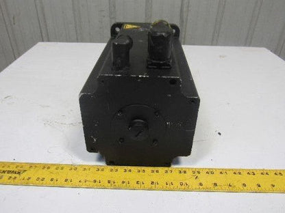 KUKA KK67Y-YY??? Roboter AC Servo Motor Splined Shaft