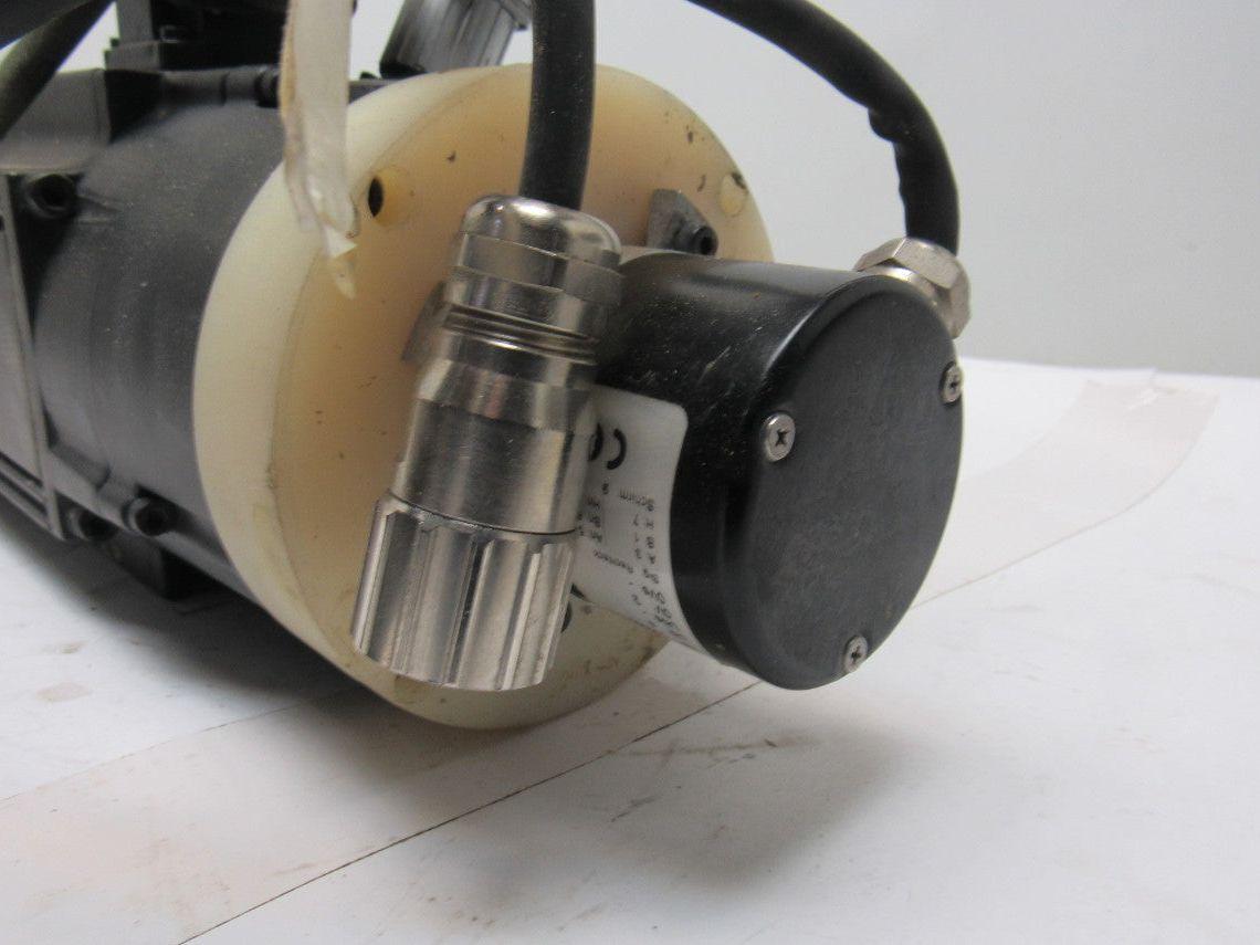 Indramat MAC071A-0-ES-3-C/095-B-0/S001 4000 RPM Servo Motor W/ Tachofeedback