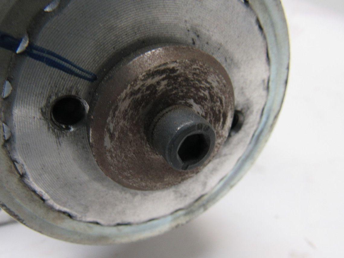 Indramat MAC071A-0-ES-3-C/095-B-0/S001 4000 RPM Servo Motor W/ Tachofeedback