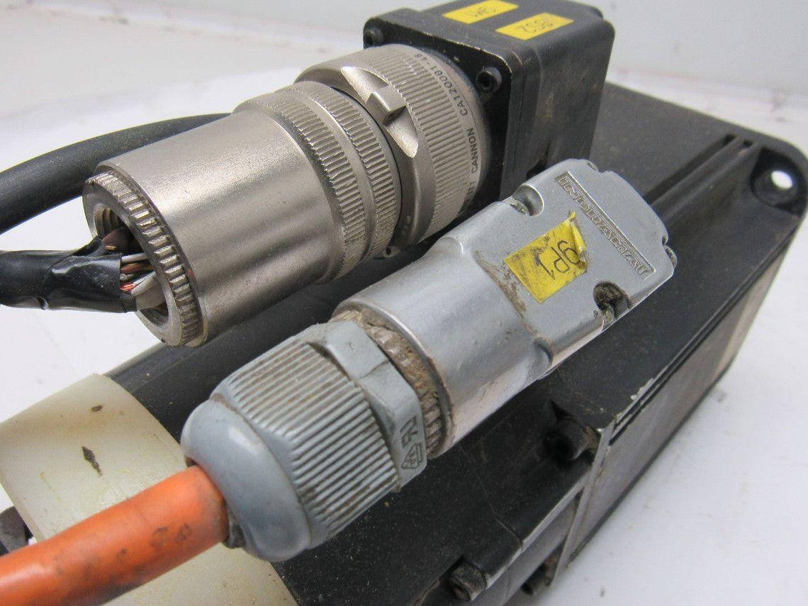 Indramat MAC071A-0-ES-3-C/095-B-0/S001 4000 RPM Servo Motor W/ Tachofeedback