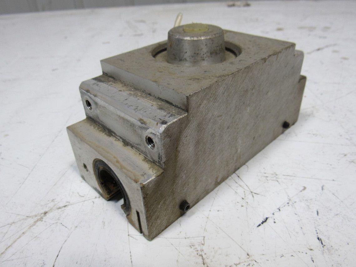 Weeke BP12 22mm Linear Rod Bearing Shuttle With Integrated Air Stop