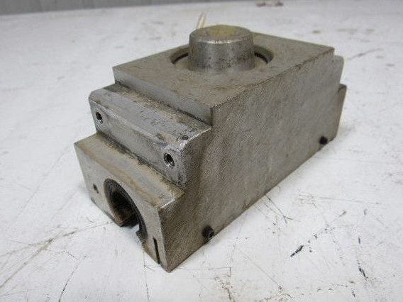 Weeke BP12 22mm Linear Rod Bearing Shuttle With Integrated Air Stop