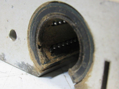 Weeke BP12 22mm Linear Rod Bearing Shuttle With Integrated Air Stop