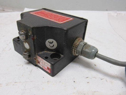 Balluff BNS113-B3-R12-61A12 Mechanical 2 Position Roller Plunger Switch