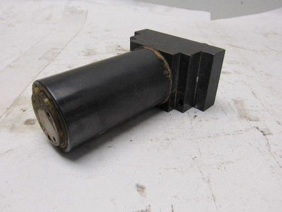 1-7/8" Bore 2-3/8" Stroke 22mm Rod Pneumatic Hold Down Clamping Cylinder