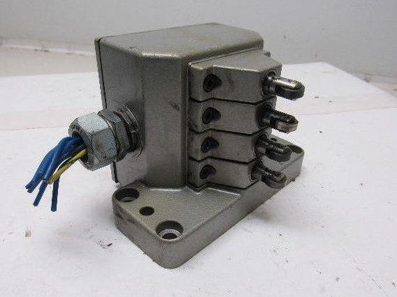 Yamatake Honeywell LDZ-5412 4 Position 125/250V AC/DC Micro Roller Plunge Switch