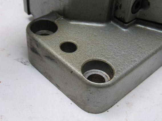 Yamatake Honeywell LDZ-5412 4 Position 125/250V AC/DC Micro Roller Plunge Switch