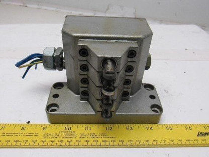 Yamatake Honeywell LDZ-5412 4 Position 125/250V AC/DC Micro Roller Plunge Switch