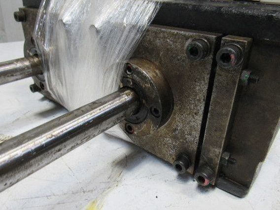 Amada PEGA 305072 CNC Punch Press Turret 2 Output Shaft Gear Turret Actuator