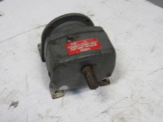 Dayton 2Z935A 19:1 Ratio 1725RPM 1/2Hp Input 92RPM Output Inline Gear Reducer
