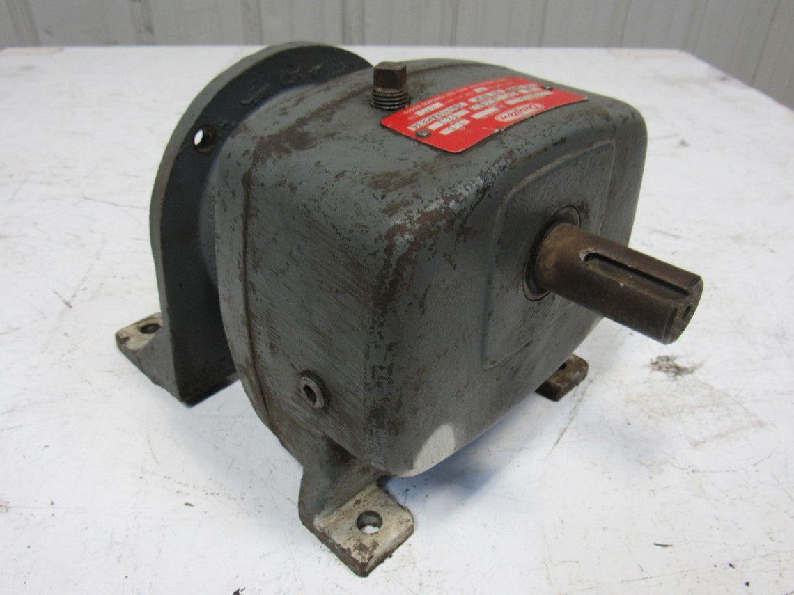 Dayton 2Z935A 19:1 Ratio 1725RPM 1/2Hp Input 92RPM Output Inline Gear Reducer