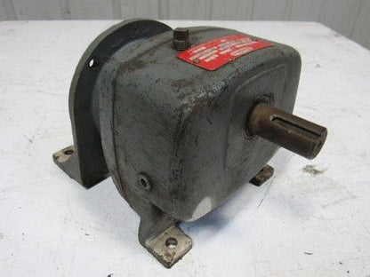 Dayton 2Z935A 19:1 Ratio 1725RPM 1/2Hp Input 92RPM Output Inline Gear Reducer