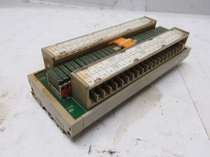 Samwon R32T-PS5A-40P 32 Channel I/O Relay Terminal Unit With PA18-24V