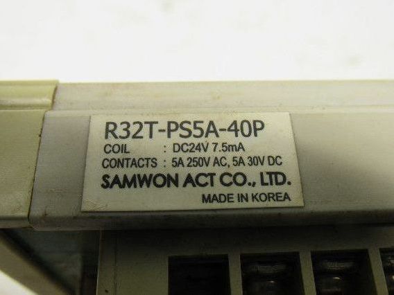 Samwon R32T-PS5A-40P 32 Channel I/O Relay Terminal Unit With PA18-24V