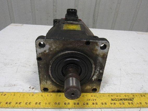 Fanuc A06B-0143-B076 IEC34-1/A2 2.8kW 3000RPM 155V 200Hz AC Servo Motor A12/3000