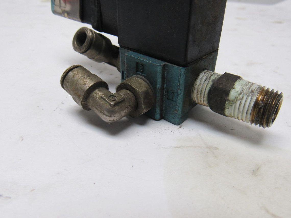 MAC 113B-5040JD Pneumatic Solenoid Valve 24VDC 1/4" NPT
