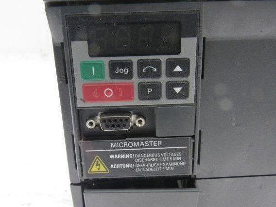 Siemens 6SE9217-3DB40 Drive 4Hp 400-500V Input 0-Input V Output 0-400 Hz Output