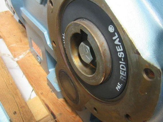 David Brown Radicon 1100:1 Double Reduction Speed Gear Reducer 1.6 RPM Output