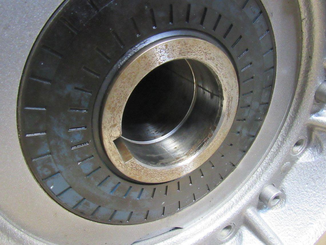 Nord SK 9053.1AF 1Hp 230/460V 931.87:1 Ratio 1.85 RPM 3" Thru Output Gear Motor