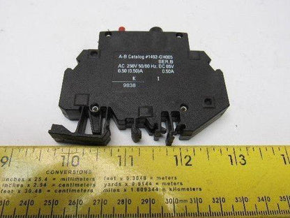 Allen Bradley 1492-GH005 0.5 A Circuit Breaker 250V 50/60Hz DC 65V Lot Of 6