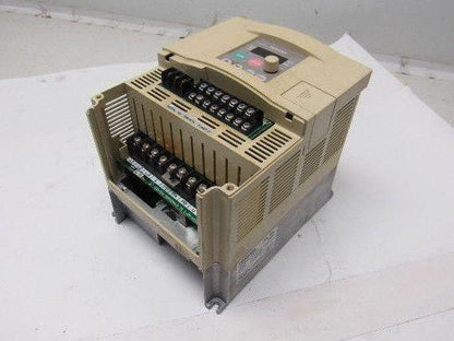 Toshiba VFS7-4007UPL 3Ph 380-460V Input 0.5-80Hz 320MAx Variable Frequency Drive
