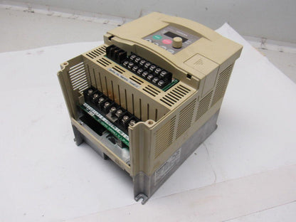 Toshiba VFS7-4007UPL 3Ph 380-460V Input 0.5-80Hz 320MAx Variable Frequency Drive