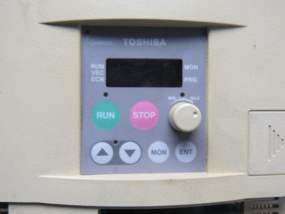 Toshiba VFS7-4007UPL 3Ph 380-460V Input 0.5-80Hz 320MAx Variable Frequency Drive