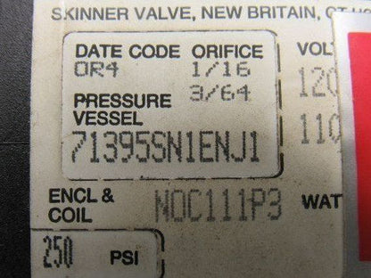 Honeywell 71395SN1ENJ1 250 PSI 120V Solenoid Valve