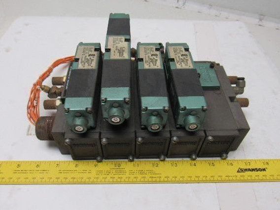 Numatics 082SA415M015S 4/2 Position 4 Valve Manifold Bank 24 VDC Assembly