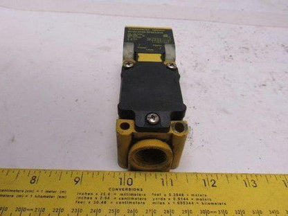 Turck Bi15U-CP40-VP4X2/S10 10...65VDC Inductive Sensor Proximity Switch