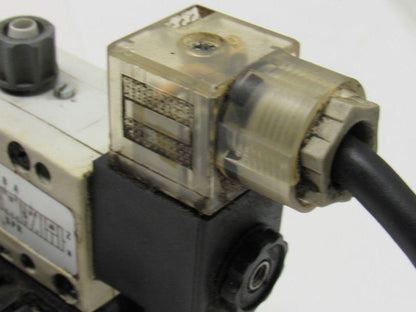 Rexroth R432016670 5/3 Position Closed Center Solenoid Operated Valve 120V Coil