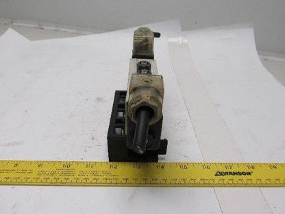 Rexroth R432016670 5/3 Position Closed Center Solenoid Operated Valve 120V Coil