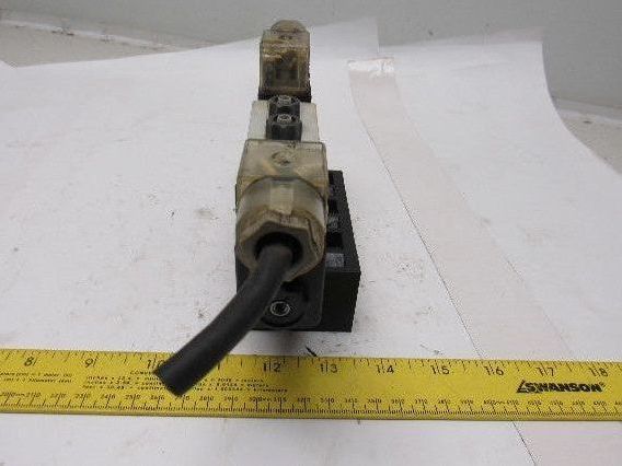 Rexroth R432016670 5/3 Position Closed Center Solenoid Operated Valve 120V Coil