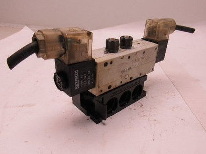 Rexroth R432016670 5/3 Position Closed Center Solenoid Operated Valve 120V Coil