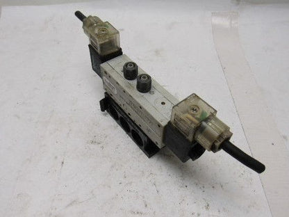 Rexroth R432016670 5/3 Position Closed Center Solenoid Control Valve 120V Coil