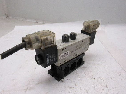 Rexroth R432016670 5/3 Position Closed Center Solenoid Control Valve 120V Coil